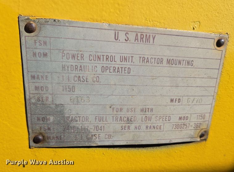 image for item DT7051 1970 Case 1150 dozer