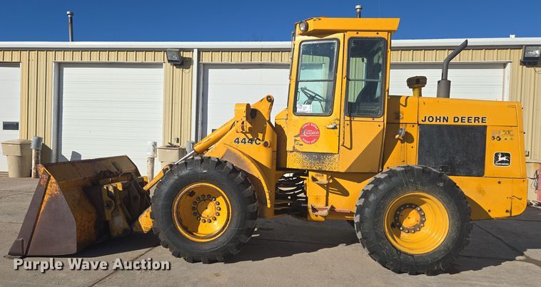 image for item DT7052 1981 John Deere 444C wheel loader