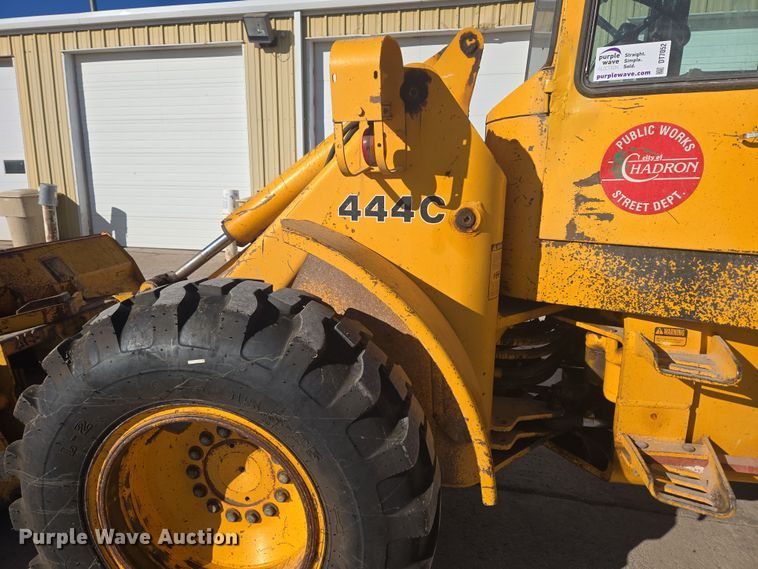 image for item DT7052 1981 John Deere 444C wheel loader