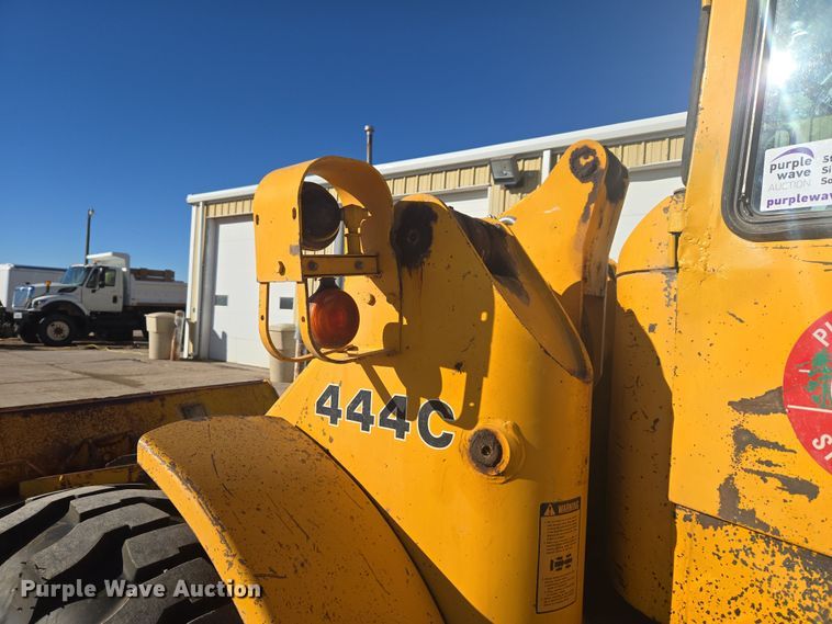 image for item DT7052 1981 John Deere 444C wheel loader