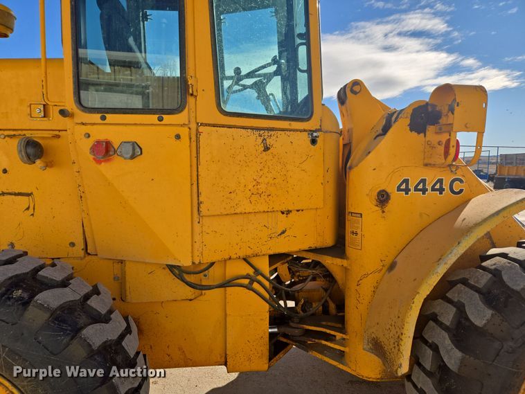 image for item DT7052 1981 John Deere 444C wheel loader