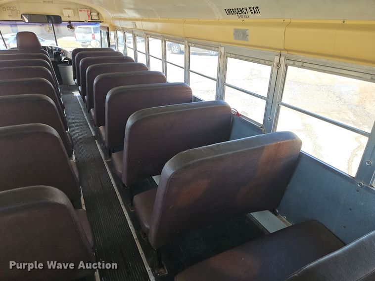 image for item DT7612 2004 International CE school bus