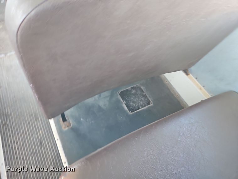 image for item DT7612 2004 International CE school bus