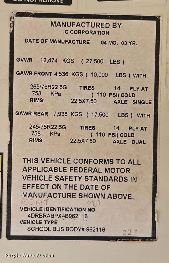 image for item DT7612 2004 International CE school bus