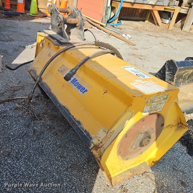 image for item DT7630 US Mower EX40 flail mower