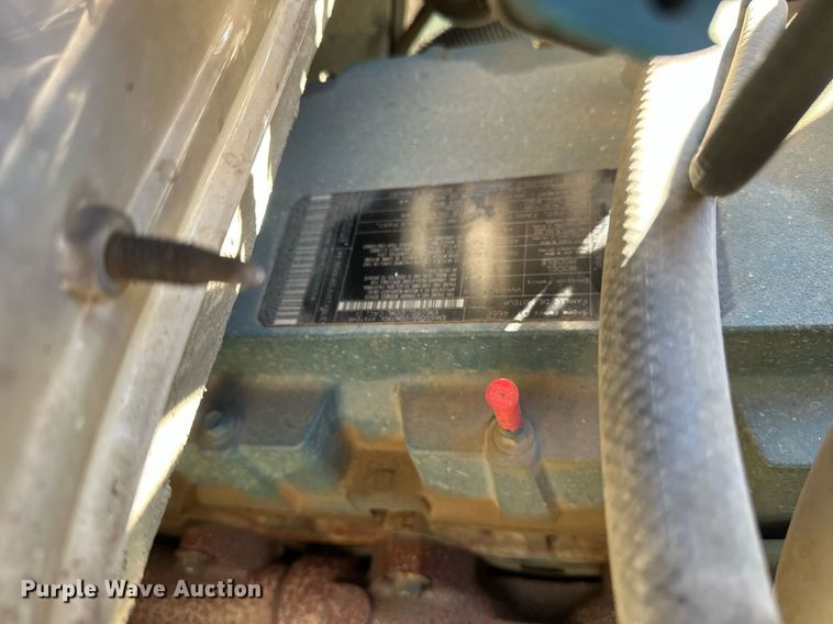 image for item DV0620 1997 International  4700LP rescue vehicle