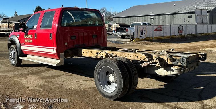 image for item DV0621 2007 Ford F550 Crew Cab truck cab and chassis