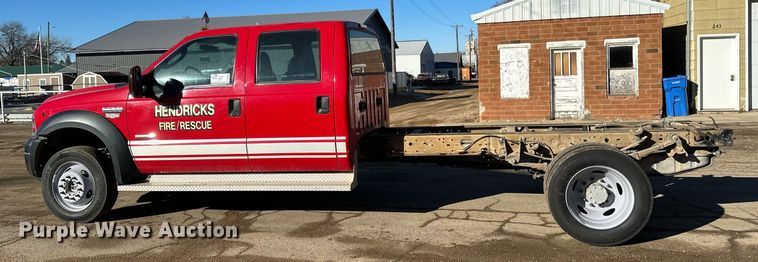 image for item DV0621 2007 Ford F550 Crew Cab truck cab and chassis