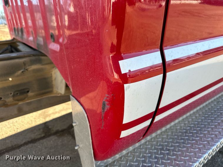 image for item DV0621 2007 Ford F550 Crew Cab truck cab and chassis