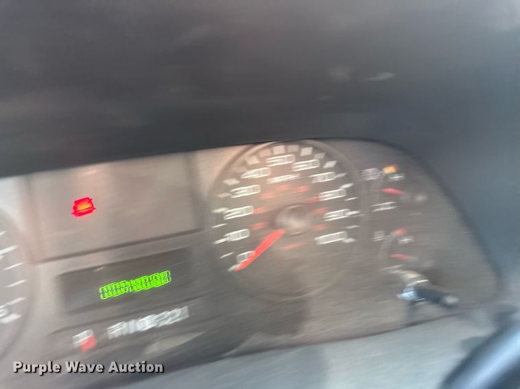 image for item DV0621 2007 Ford F550 Crew Cab truck cab and chassis