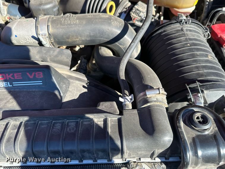 image for item DV0621 2007 Ford F550 Crew Cab truck cab and chassis