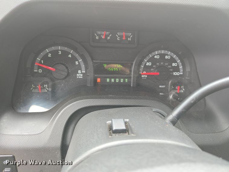 image for item DV1291 2014 Ford E350 Super Duty shuttle bus