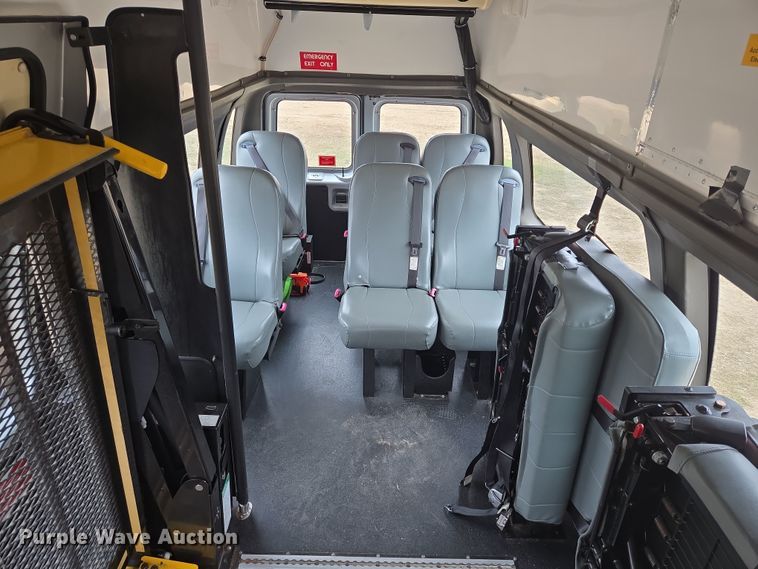 image for item DV1291 2014 Ford E350 Super Duty shuttle bus