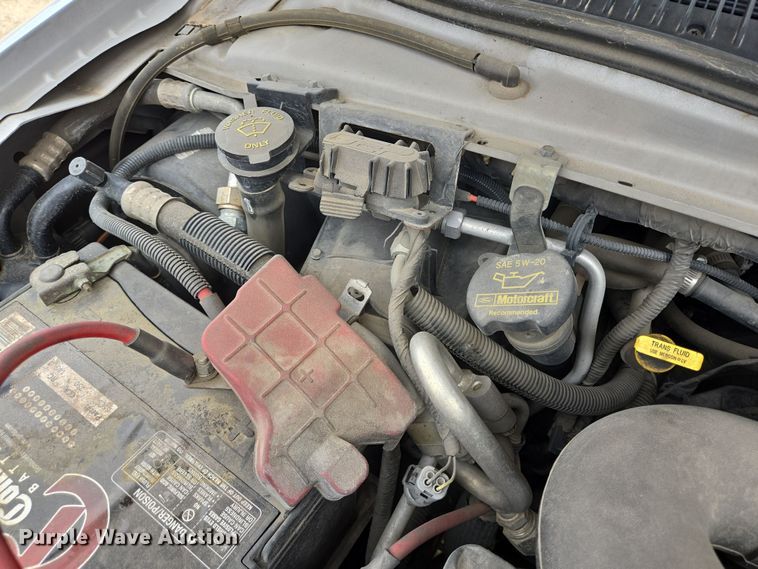 image for item DV1291 2014 Ford E350 Super Duty shuttle bus