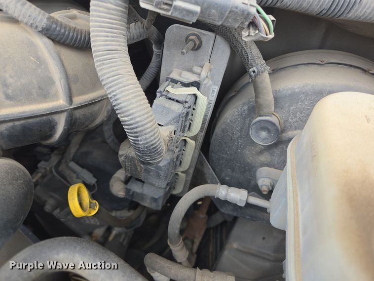 image for item DV1291 2014 Ford E350 Super Duty shuttle bus