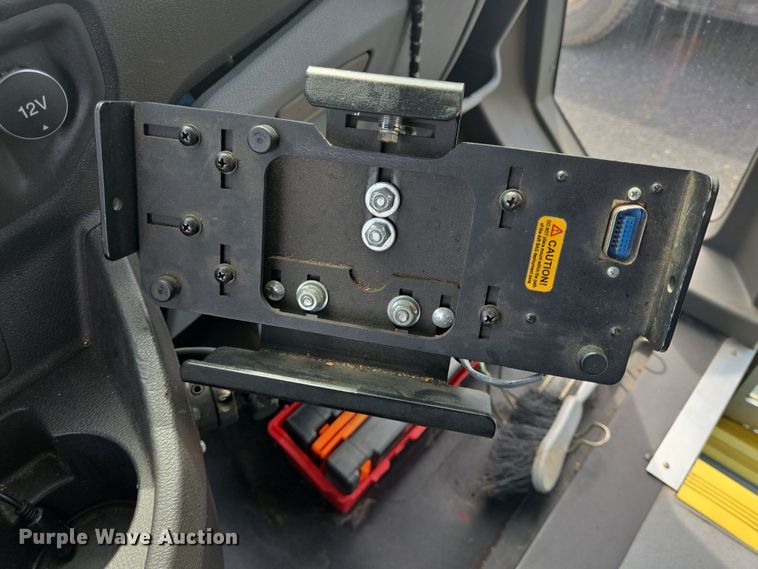 image for item DV1292 2018 Glaval Ford Transit 350 shuttle bus