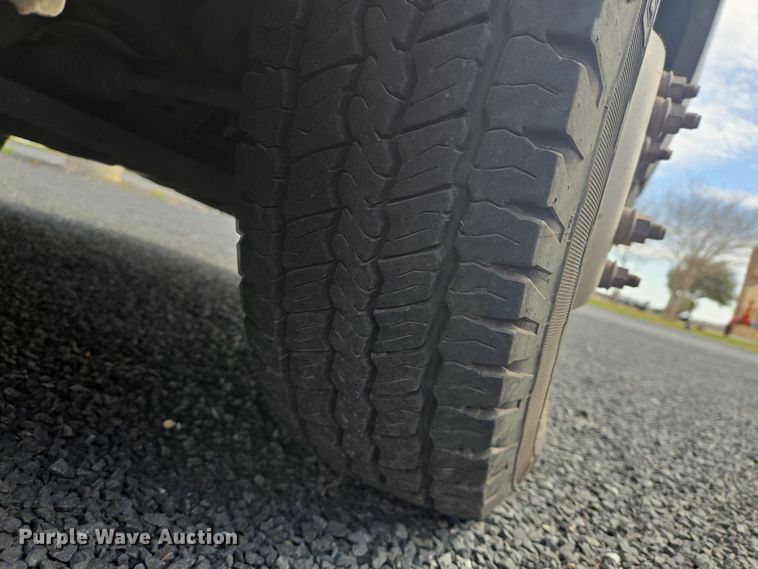 image for item DV1292 2018 Glaval Ford Transit 350 shuttle bus