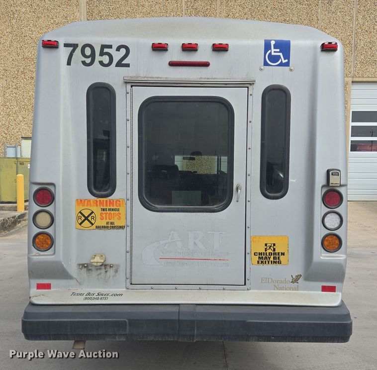 image for item DV1293 2014 Eldorado Ford E350 shuttle bus