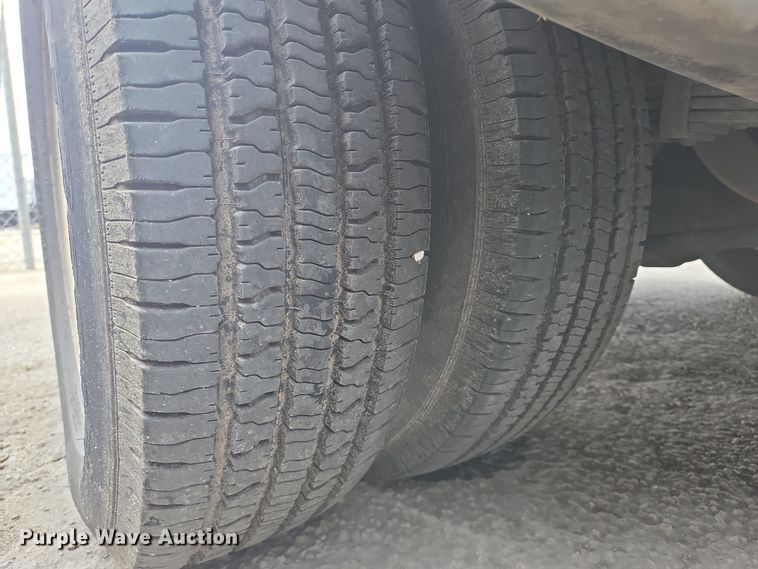 image for item DV1293 2014 Eldorado Ford E350 shuttle bus