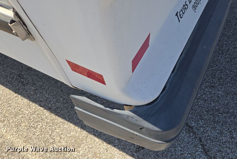 image for item DV1294 2009 Eldorado Chevrolet C5500 shuttle bus