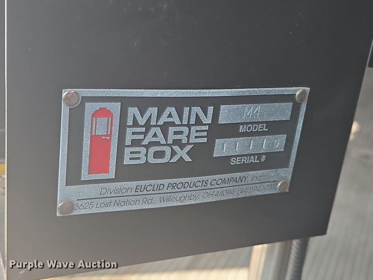 image for item DV1294 2009 Eldorado Chevrolet C5500 shuttle bus