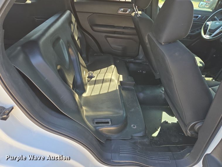 image for item DV1302 2014 Ford Explorer Police SUV