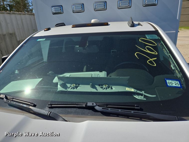 image for item DV1303 2017 Chevrolet Silverado 3500HD ambulance