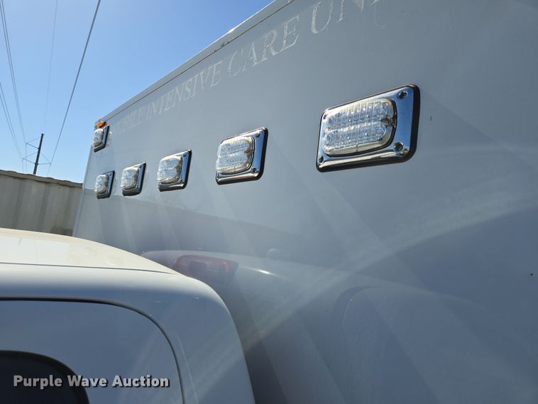 image for item DV1303 2017 Chevrolet Silverado 3500HD ambulance