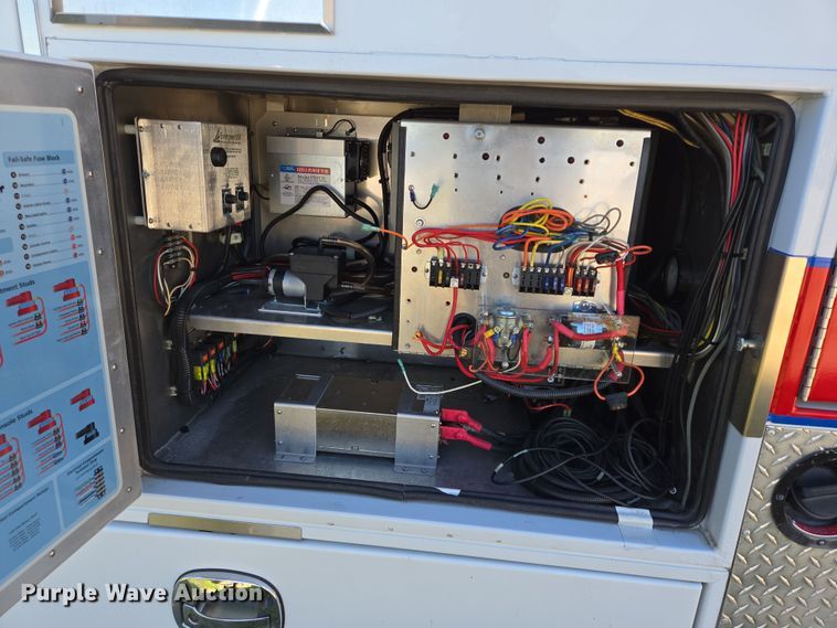 image for item DV1303 2017 Chevrolet Silverado 3500HD ambulance