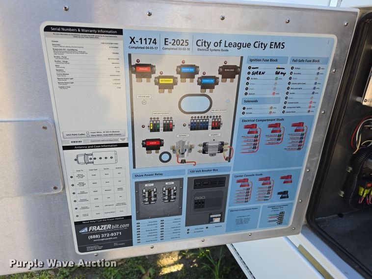 image for item DV1303 2017 Chevrolet Silverado 3500HD ambulance