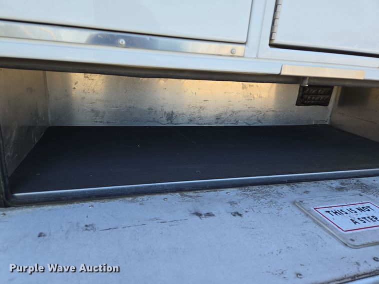 image for item DV1303 2017 Chevrolet Silverado 3500HD ambulance