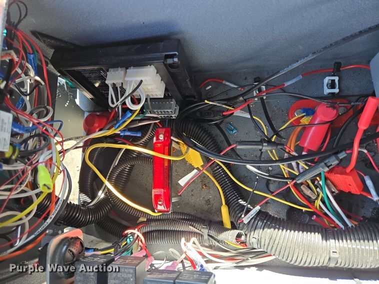 image for item DV1303 2017 Chevrolet Silverado 3500HD ambulance