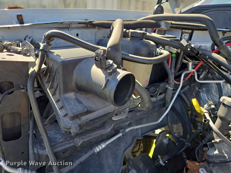 image for item DV1303 2017 Chevrolet Silverado 3500HD ambulance