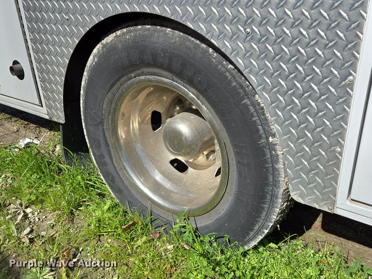 image for item DV1303 2017 Chevrolet Silverado 3500HD ambulance