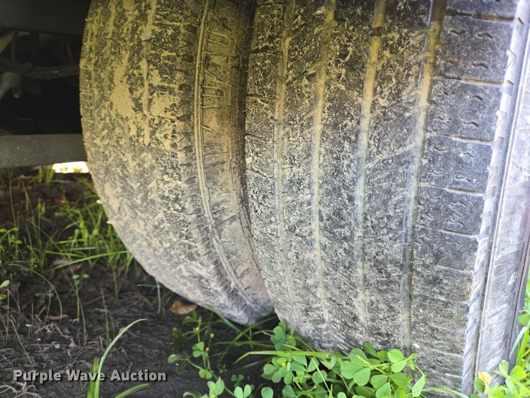 image for item DV1303 2017 Chevrolet Silverado 3500HD ambulance