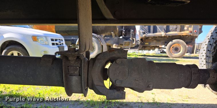 image for item DV1304 2011 International WorkStar 7300 grapple truck