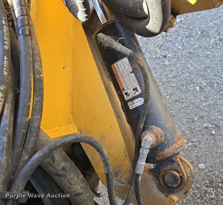 image for item DV1306 John Deere 5100M tractor