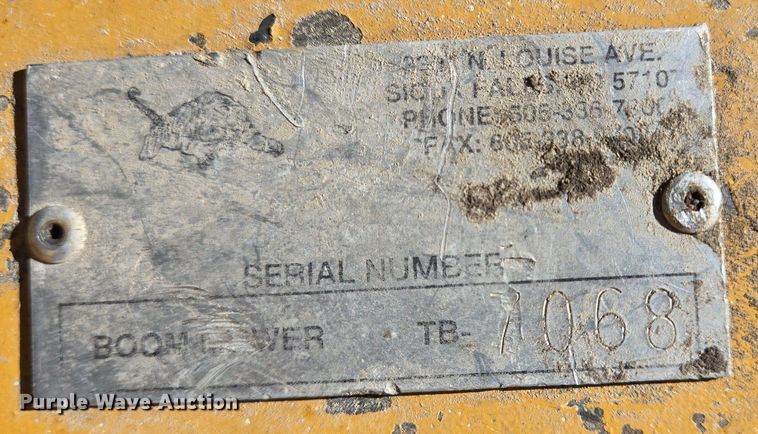 image for item DV1306 John Deere 5100M tractor