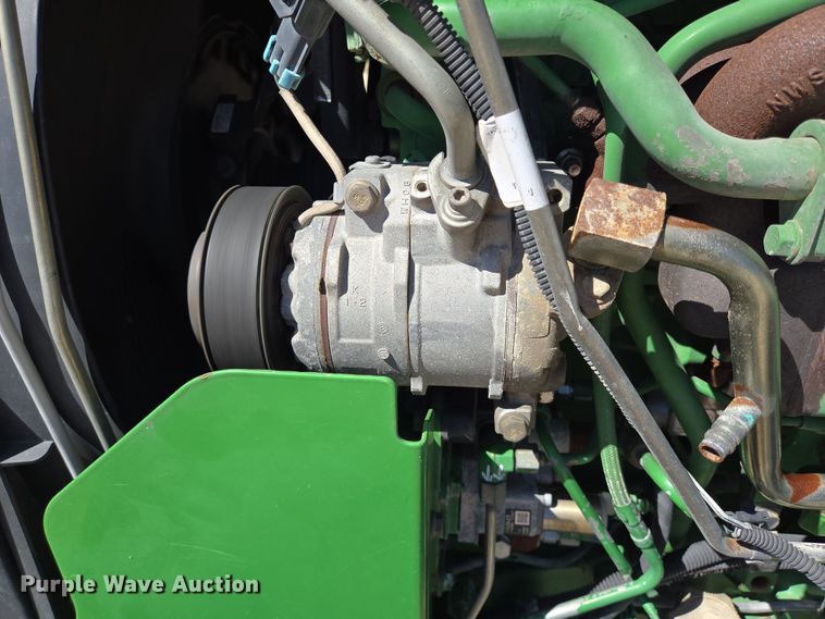 image for item DV1306 John Deere 5100M tractor