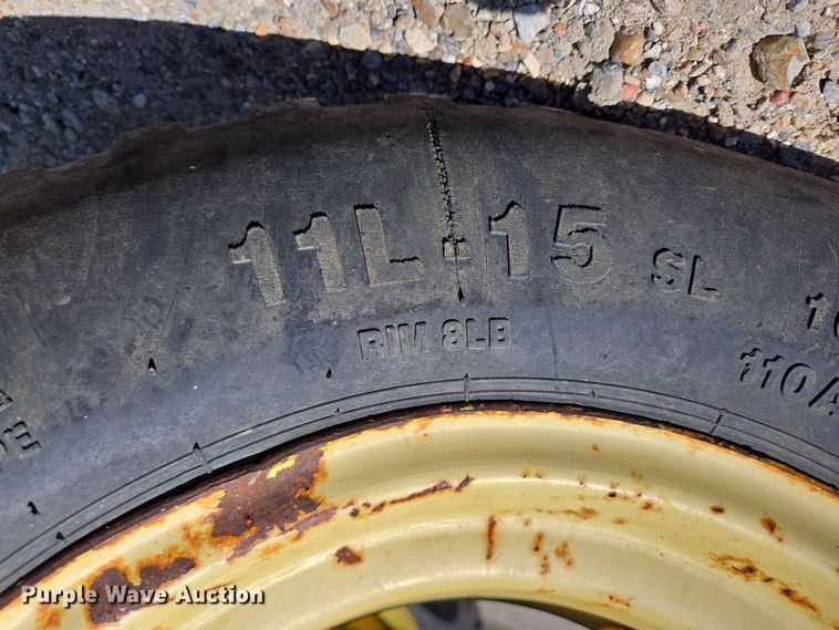 image for item DV1306 John Deere 5100M tractor