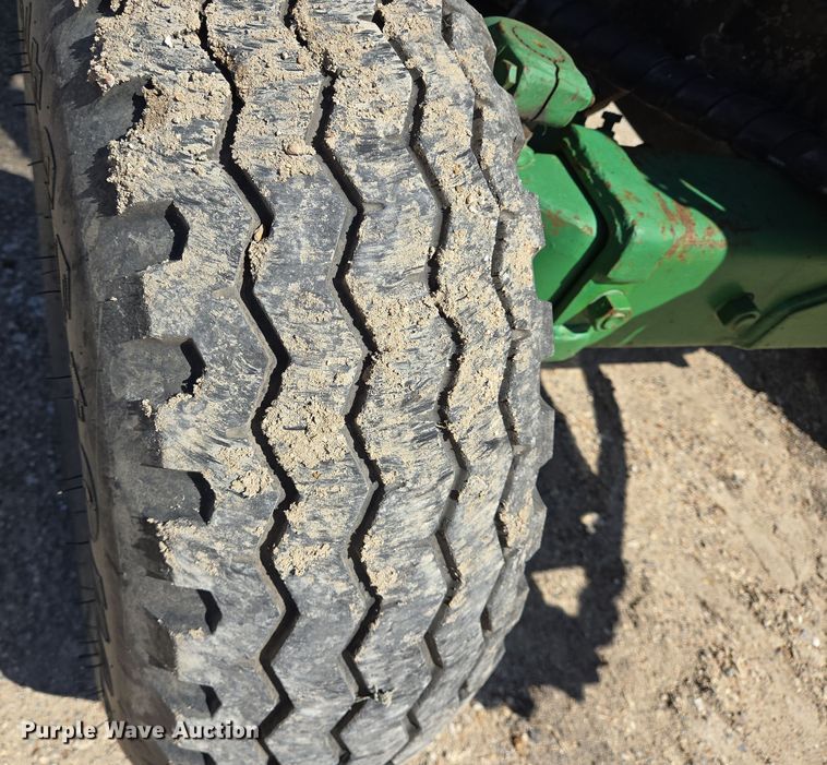 image for item DV1306 John Deere 5100M tractor