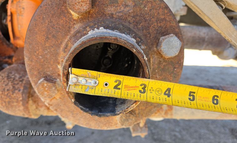 image for item DV1307 2001 International 4700 water truck