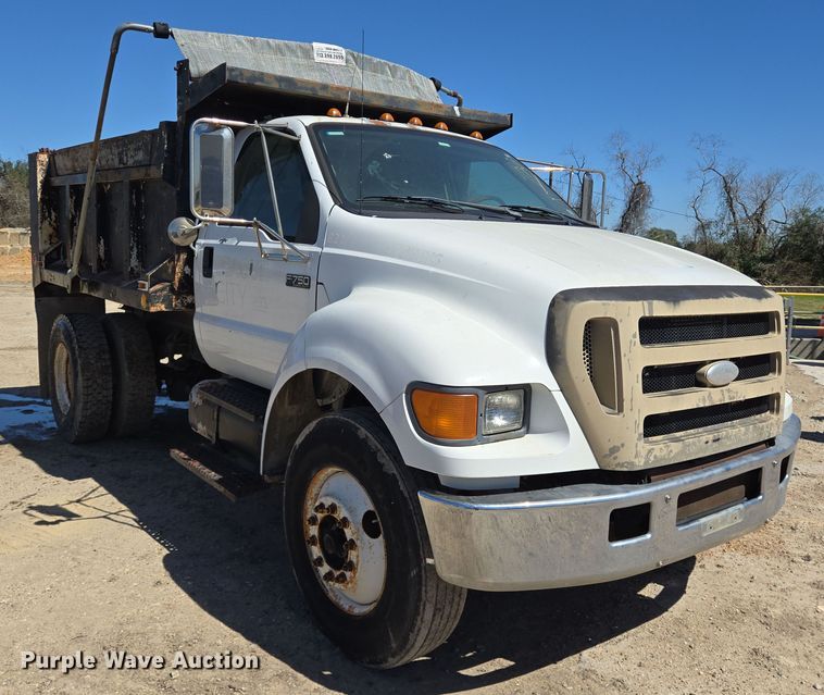 image for item DV1308 2007 Ford F750 SuperDuty XL dump truck
