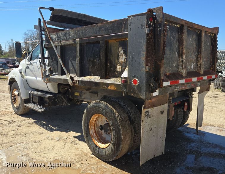 image for item DV1308 2007 Ford F750 SuperDuty XL dump truck