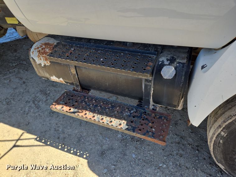 image for item DV1308 2007 Ford F750 SuperDuty XL dump truck