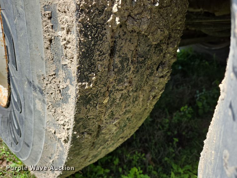 image for item DV1308 2007 Ford F750 SuperDuty XL dump truck