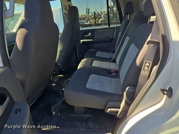 image for item DV1309 2003 Ford Expedition XLT SUV