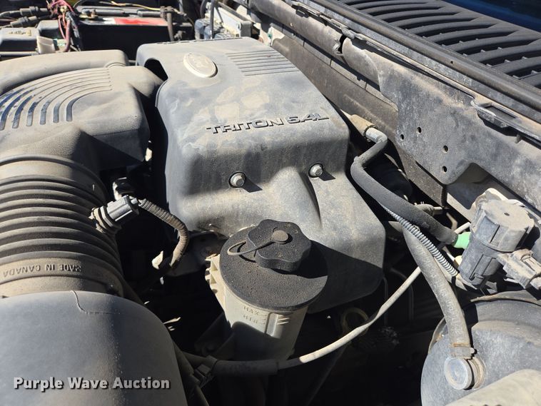 image for item DV1309 2003 Ford Expedition XLT SUV