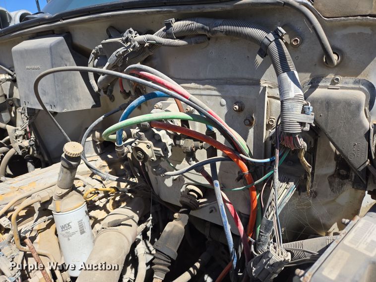 image for item DV1310 2000 Chevrolet C7500 dump truck