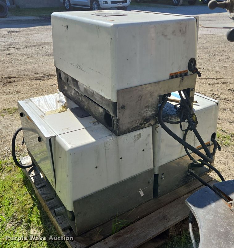 image for item DV1317 (3) Onan 5.5HGJAD generators